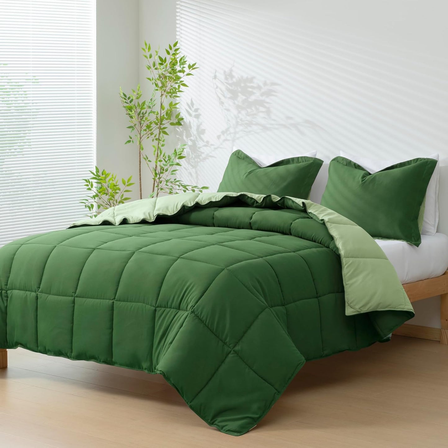 HIG Queen Comforter Set
